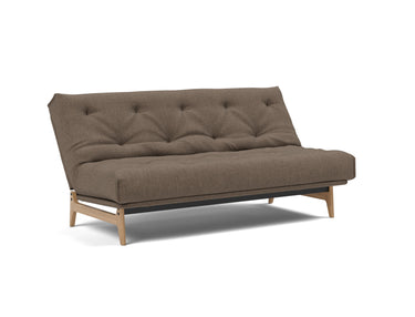 Aslak 140 sovesofa med Latex madras i 411 Esina Cedar Brown, med ryglænet lænet tilbage