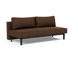 Sly sovesofa i 359 Taura Cappuccino, set skråt forfra
