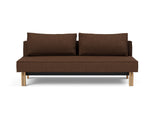 Sly Wood sovesofa i 359 Taura Cappuccino, set forfra