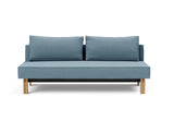 Sly Wood sovesofa i 525 Mixed Dance Light Blue, set forfra