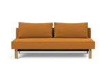 Sly Wood sovesofa i 893 Mozart Masala, set forfra