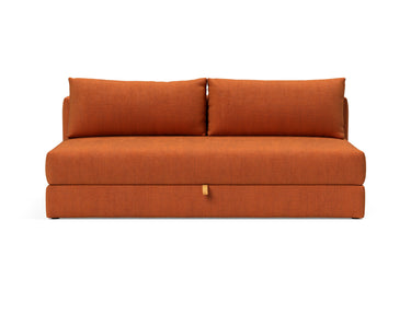 Osvald sovesofa i 412 Esina Rust, set forfra