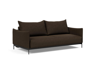 Malloy sovesofa i 358 Taura Chocco, set skråt forfra