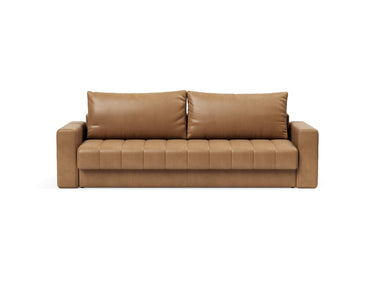 Akello sovesofa med armlæn i 551 Faunal Brown, set forfra