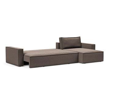 Newilla sovesofa med chaiselong i 530 Bouclé Taupe, slået ud til seng