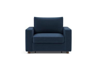 Neah stol med standard armlæn i 414 Esina Indigo Blue, set forfra