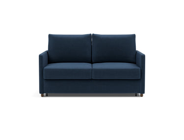 Neah 140 sovesofa med slim armlæn i 414 Esina Indigo Blue, set forfra