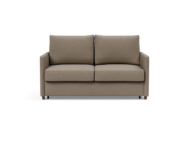 Neah 140 sovesofa med slim armlæn i 850 Mahoga Caramel, set forfra