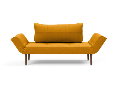 Zeal Styletto daybed i 507 Elegance Burned Curry, set forfra