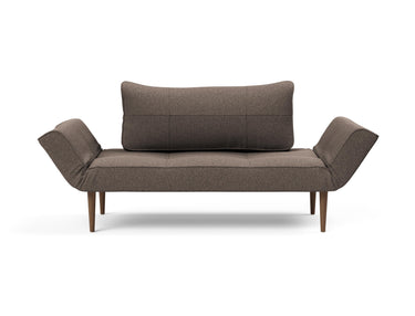 Zeal Styletto daybed i 530 Bouclé Taupe, set forfra