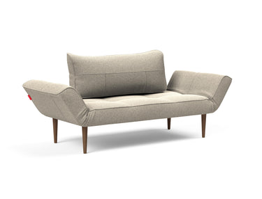 Zeal Styletto daybed i 539 Bouclé Beige, set skråt forfra