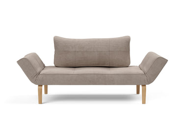 Zeal Bow daybed i 318 Cordufine Beige, set forfra
