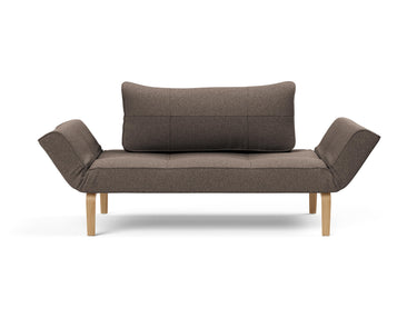 Zeal Bow daybed i 530 Bouclé Taupe, set forfra