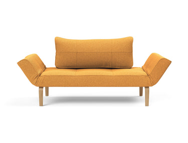 Zeal Bow daybed i 536 Bouclé Ochre, set forfra