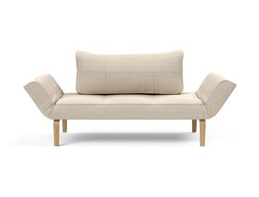 Zeal Bow daybed i 586 Phobos Latte, set forfra