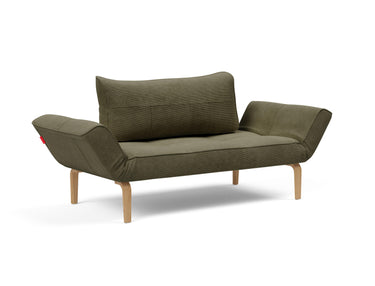 Zeal Bow daybed i 316 Cordufine Pine Green, set skråt forfra