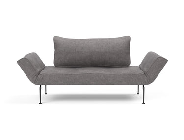Zeal Laser daybed i 282 Avella Warm Grey, set forfra