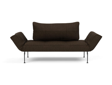 Zeal Laser daybed i 358 Taura Chocco, set forfra