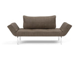 Zeal Straw daybed i 411 Esina Cedar Brown, set forfra