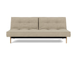 Splitback Eik sovesofa i 356 Taura Sand, set forfra