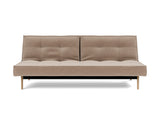 Splitback Eik sovesofa i 417 Esina Mocha, set forfra