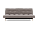 Splitback Eik sovesofa i 418 Esina Truffle, set forfra