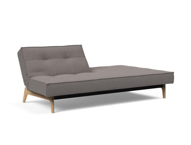 Splitback Eik sovesofa i 521 Mixed Dance Grey, med den ene ryghalvdel lagt ned