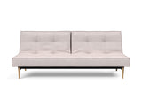 Splitback Styletto Light Wood sovesofa i 300 Weda Sand, set forfra
