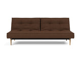 Splitback Styletto Light Wood sovesofa i 359 Taura Cappuccino, set forfra
