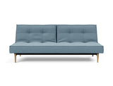 Splitback Styletto Light Wood sovesofa i 525 Mixed Dance Light Blue, set forfra