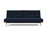 Splitback Styletto Light Wood sovesofa i 528 Mixed Dance Blue, set forfra
