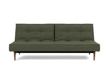 Splitback Styletto Dark Wood sovesofa i 353 Taura Forest, set forfra