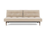 Splitback Styletto Dark Wood sovesofa i 410 Esina Almond, set forfra
