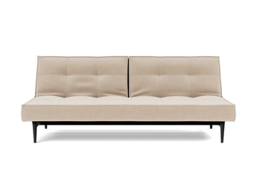 Splitback Styletto Black Wood sovesofa i 410 Esina Almond, set forfra