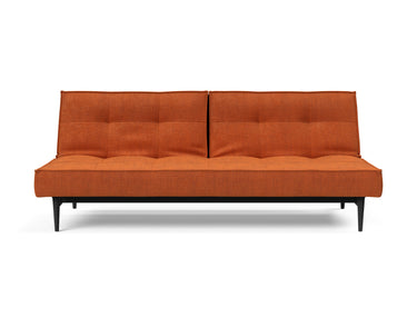 Splitback Styletto Black Wood sovesofa i 412 Esina Rust, set forfra