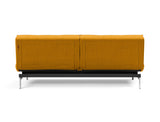 Splitback Chrome sovesofa i 507 Elegance Burned Curry, set bagfra