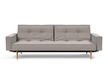 Splitback Styletto Light Wood sovesofa med armlæn i 321 Corocco Warm Grey, set forfra
