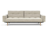 Splitback Styletto Light Wood sovesofa med armlæn i 357 Taura Off White, set forfra