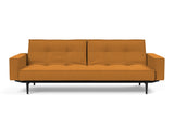 Splitback Styletto Black Wood sovesofa med armlæn i 893 Mozart Masala, set forfra