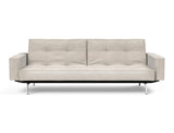 Splitback Chrome sovesofa med armlæn i 280 Avella Sand, set forfra