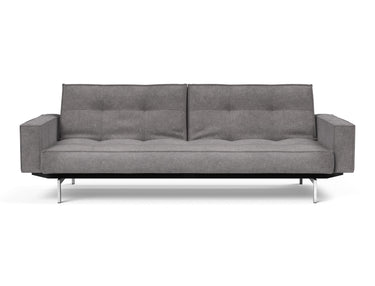 Splitback Chrome sovesofa med armlæn i 282 Avella Warm Grey, set forfra