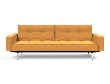 Splitback Chrome sovesofa med armlæn i 536 Bouclé Ochre, set forfra
