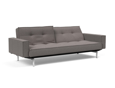 Splitback Chrome sovesofa med armlæn i 521 Mixed Dance Grey, med den ene ryghalvdel lænet tilbage