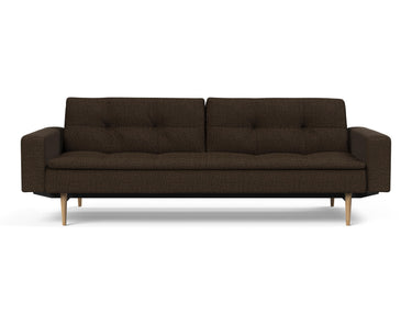 Dublexo Styletto Light Wood sovesofa med armlæn i 358 Taura Chocco, set forfra
