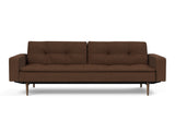Dublexo Styletto Dark Wood sovesofa med armlæn i 359 Taura Cappuccino, set forfra