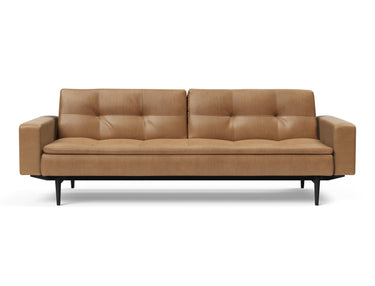 Dublexo Styletto Black Wood sovesofa med armlæn i 551 Faunal Brown, set forfra