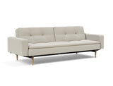 Dublexo Styletto Light Wood sovesofa med armlæn i 527 Mixed Dance Natural, set skråt forfra