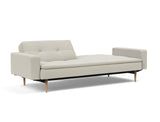 Dublexo Styletto Light Wood sovesofa med armlæn i 527 Mixed Dance Natural, med den ene ryghalvdel lagt ned
