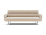 Jillis sovesofa med armlæn i 410 Esina Almond, set forfra