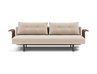 Recast Dark Styletto sovesofa med armlæn i 410 Esina Almond, set forfra